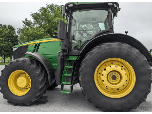  Трактор John Deere 7250R (2019)