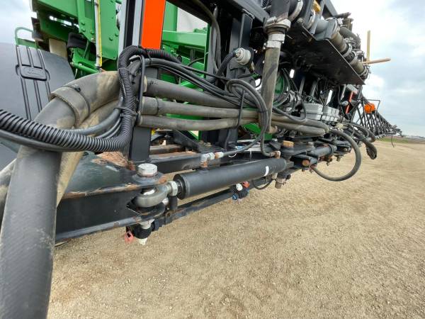 Самохідний обприскувач John Deere 4730 (2011)
