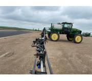 Самохідний обприскувач John Deere 4730