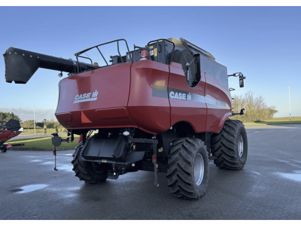 Комбайн Case 8010 (2006)
