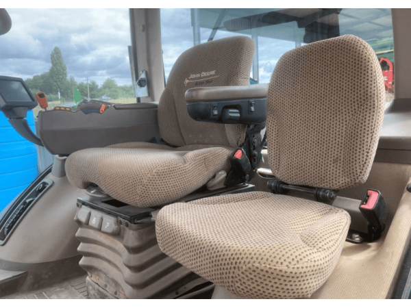  Трактор John Deere 7230R (2013)