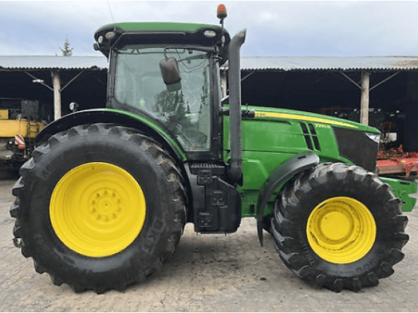  Трактор John Deere 7250R (2015)