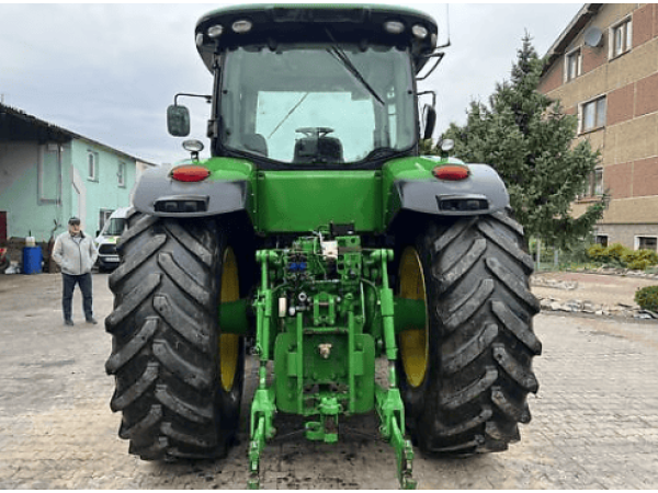  Трактор John Deere 7250R (2015)