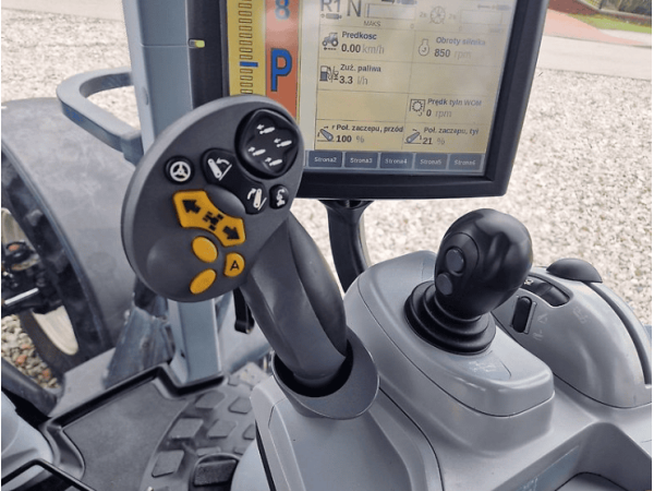 Трактор New Holland T7.245 (2017)