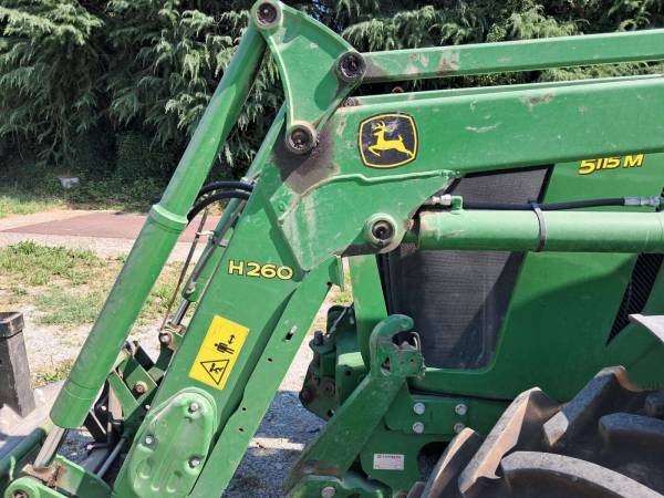 Трактор John Deere 5115M (2015)