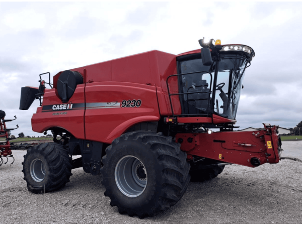 Комбайн Case IH 9230 (2014)