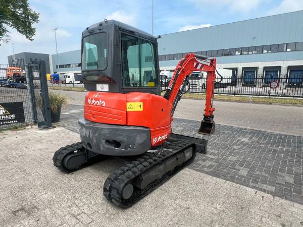 Міні-екскаватор Kubota U35 (2017)