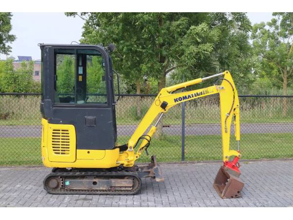 Міні-екскаватор Komatsu PC16 (2017)