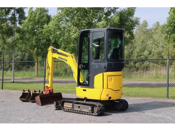 Міні-екскаватор Komatsu PC16 (2017)