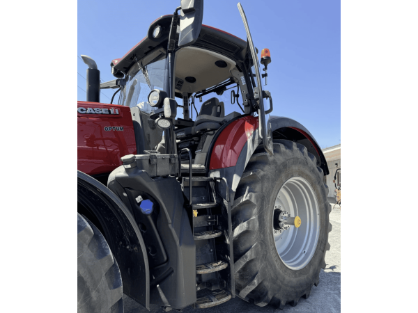 Трактор Case IH OPTUM 300 CVX (2019)