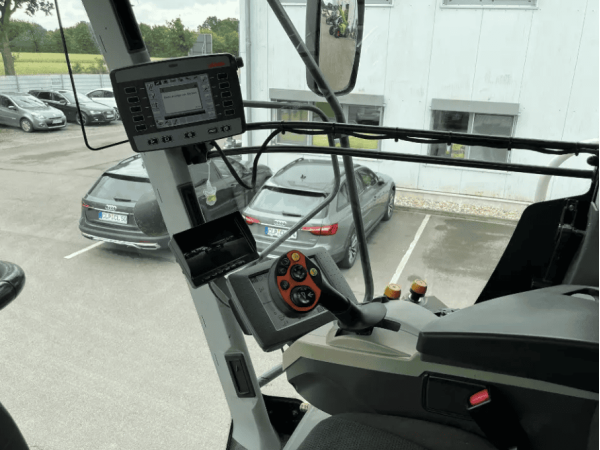 Комбайн Claas Lexion 750 (2011)
