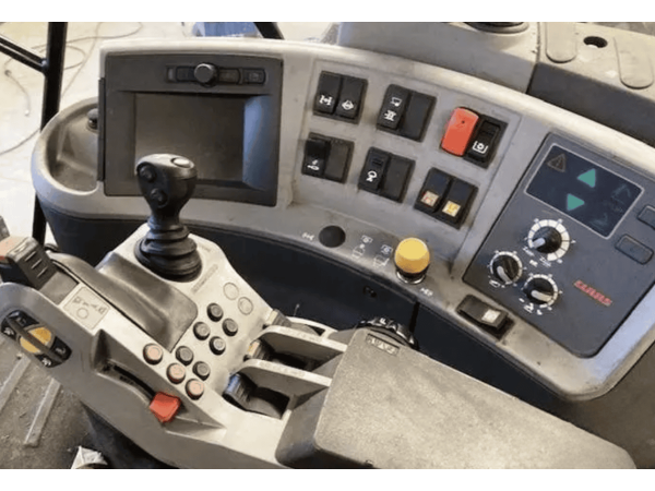 Трактор Claas Axion 850 CEBIS (2013)