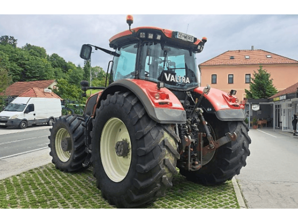 Трактор Valtra S353 (2012)