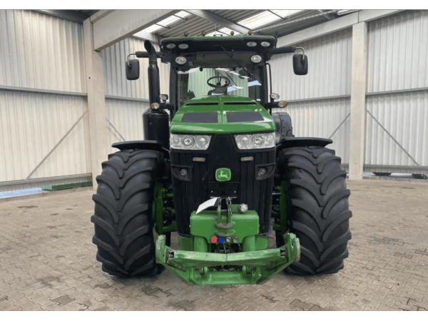 Трактор John Deere 8360R (2012)