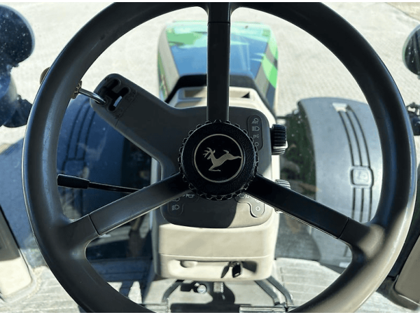 Трактор John Deere 8360R (2013)