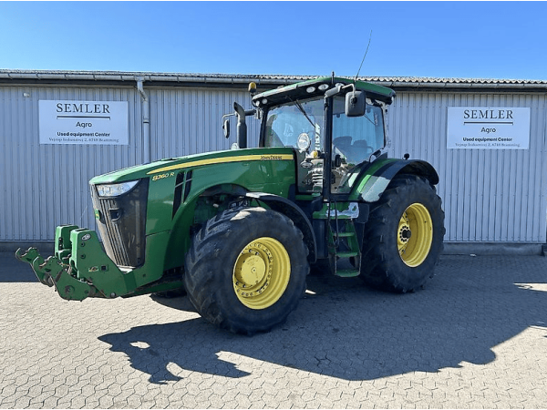 Трактор John Deere 8360R (2013)
