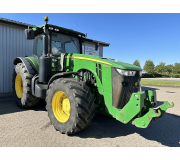 Трактор John Deere 8360R