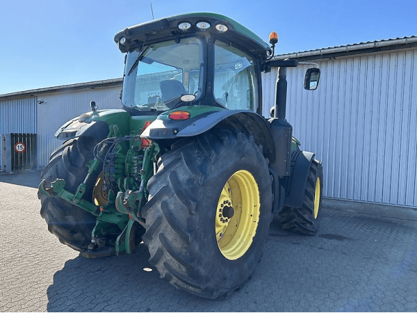 Трактор John Deere 8360R (2013)