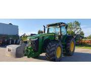Трактор John Deere 8360R