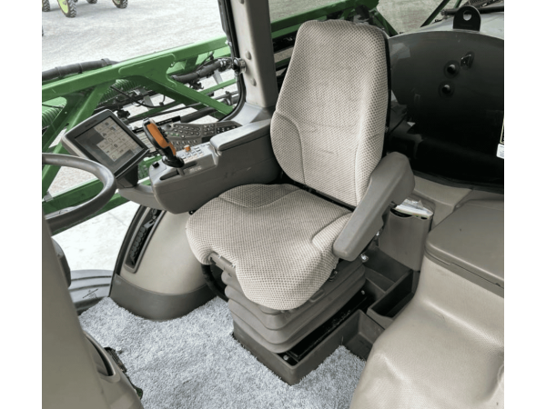 Самоходный опрыскиватель John Deere R4030 (2014)