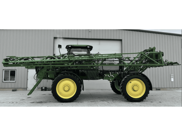 Самоходный опрыскиватель John Deere R4030 (2014)