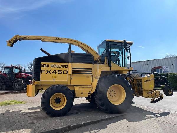 Комбайн New Holland FX 450 (1996)