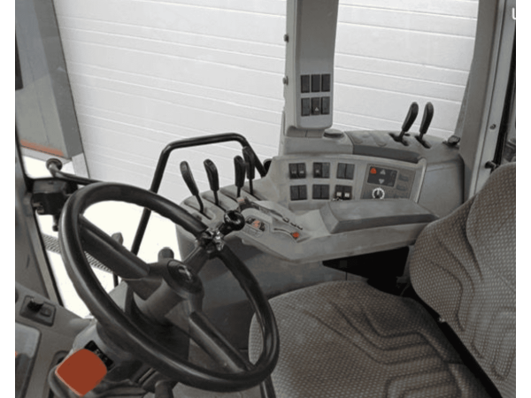 Трактор Claas Axion 840 (2009)