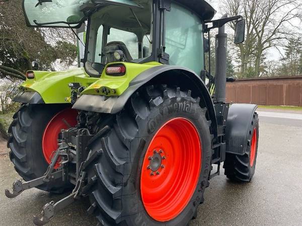 Трактор Claas Arion 550 (2015)