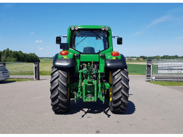 Трактор John Deere 6534 (2011)