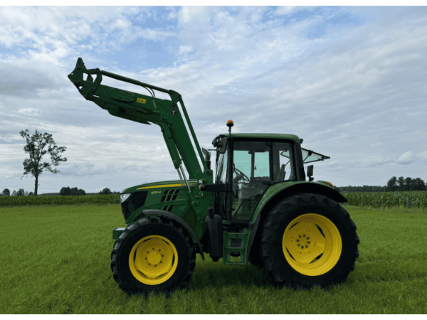 Трактор John Deere 6115M (2014)