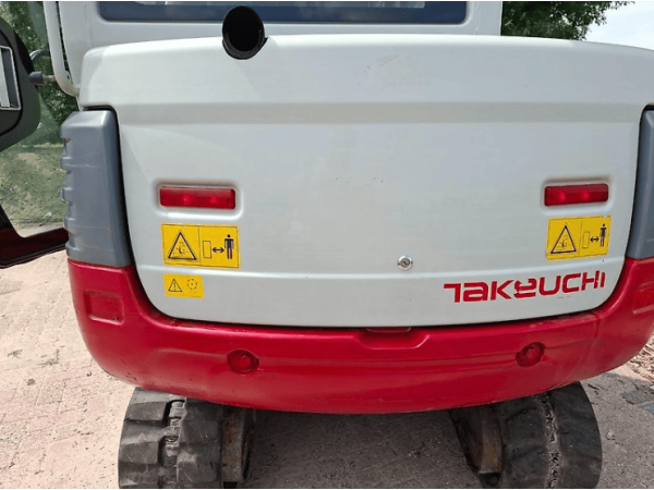 Міні-екскаватор Takeuchi Tb228 (2013)