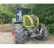 Трактор Claas Axion 830