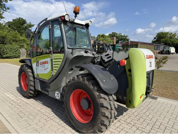 Навантажувач Claas Scorpion 7030 (2009)