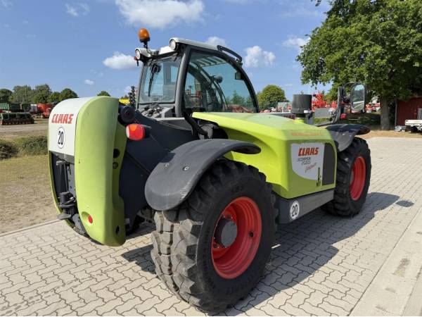 Навантажувач Claas Scorpion 7030 (2009)