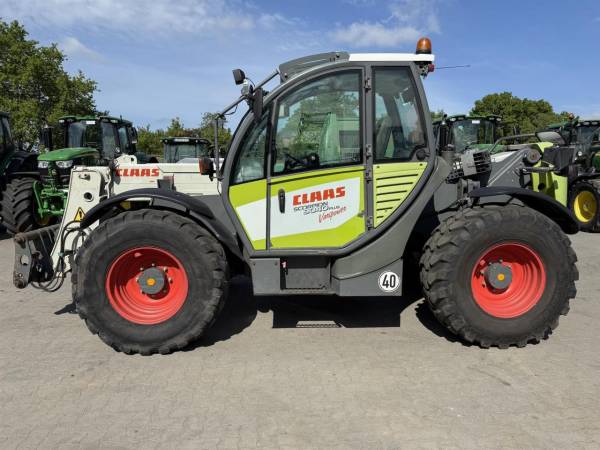 Навантажувач Claas Scorpion 9040 (2009)