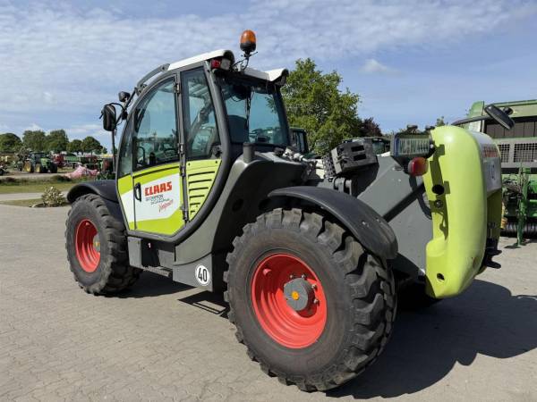 Навантажувач Claas Scorpion 9040 (2009)