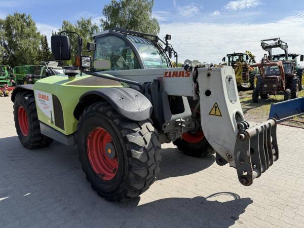 Навантажувач Claas Scorpion 9040 (2009)