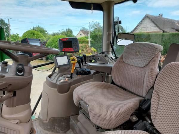Трактор John Deere 6130R (2013)