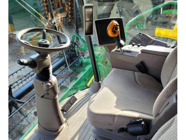 Комбайн John Deere S680i HM (2017)