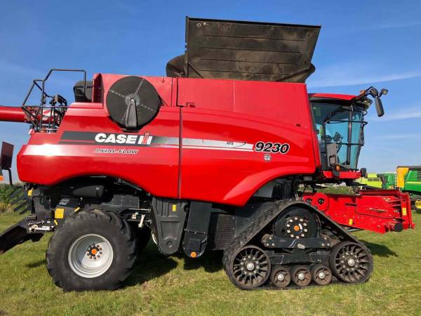 Комбайн Case IH 9230 (2013)