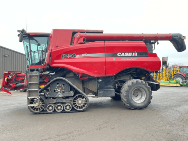 Комбайн Case IH Axial-Flow 8230 (2014)