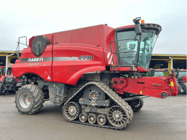 Комбайн Case IH Axial-Flow 8230 (2014)