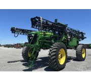 Самохідний обприскувач John Deere 4730