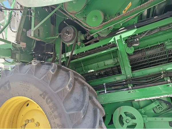 Комбайн John Deere S 690i (2016)