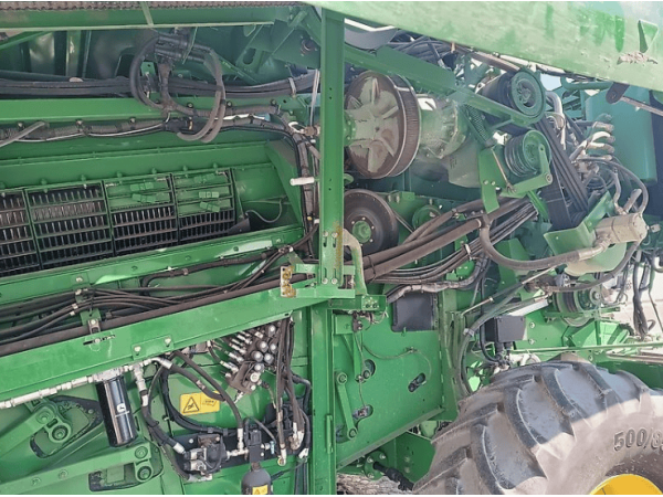 Комбайн John Deere S 690i (2016)