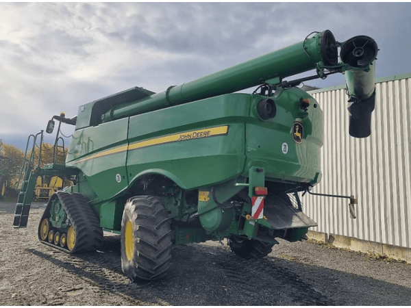 Комбайн John Deere S685i (2016)