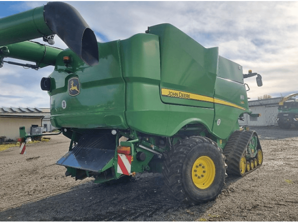 Комбайн John Deere S685i (2016)