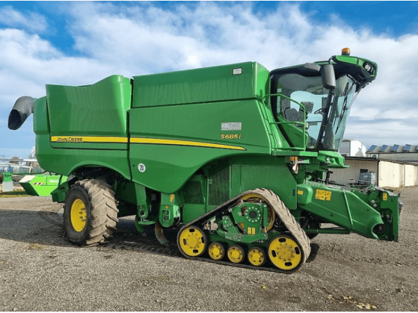 Комбайн John Deere S685i (2016)