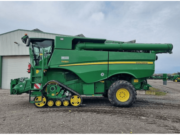 Комбайн John Deere S685i (2015)