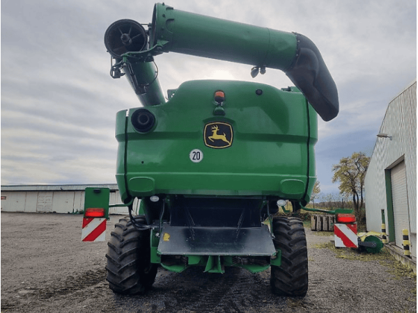 Комбайн John Deere S685i (2015)